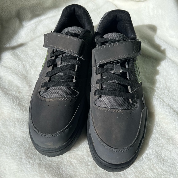 Five Ten Maltese Falcon Men’s 12 Grey - Picture 4 of 9